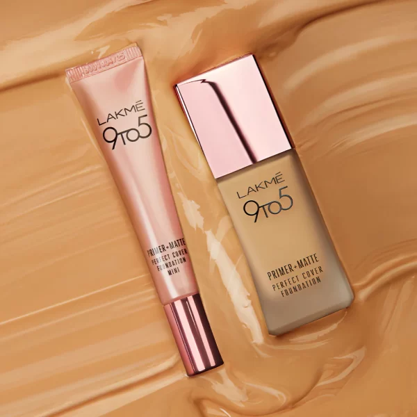 Lakmē 9 to 5 Primer + Matte Perfect Cover Foundation Mini - Image 2